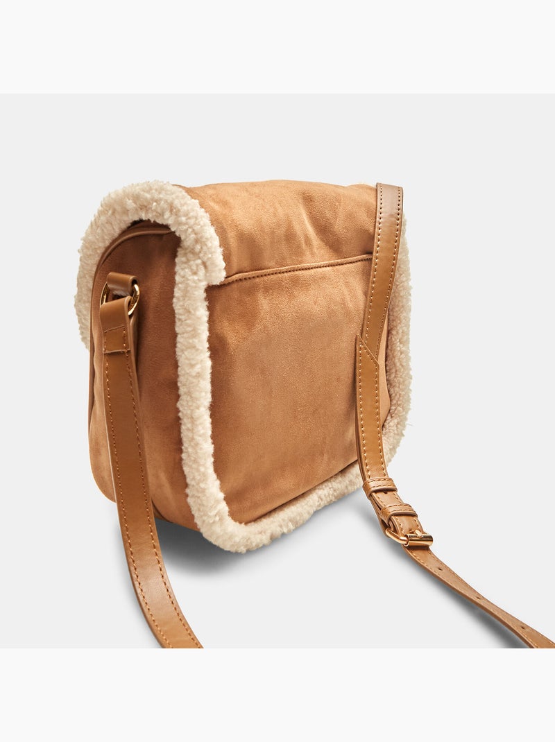 Sac bandoulière avec insert en fausse fourrure Bronze - Kiabi