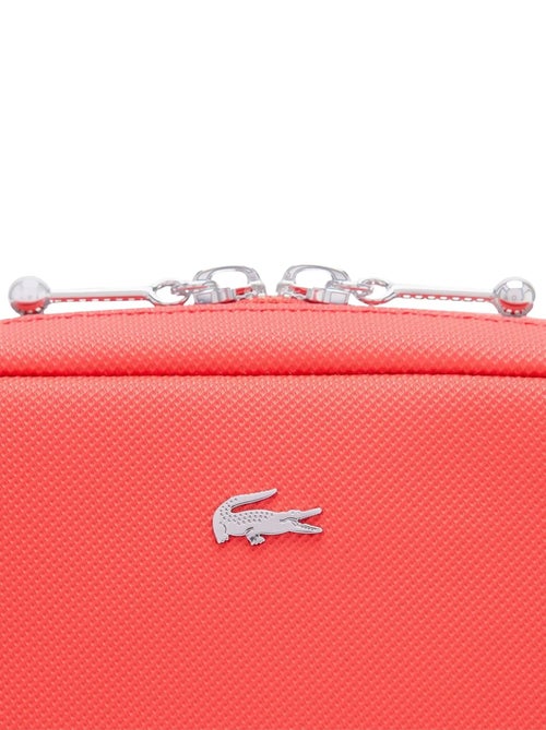 Sac Bandoulière Daily City Lacoste NF4755DZ Grenadine - Kiabi Sac Bandoulière Daily City Lacoste NF4755DZ Grenadine - Kiabi