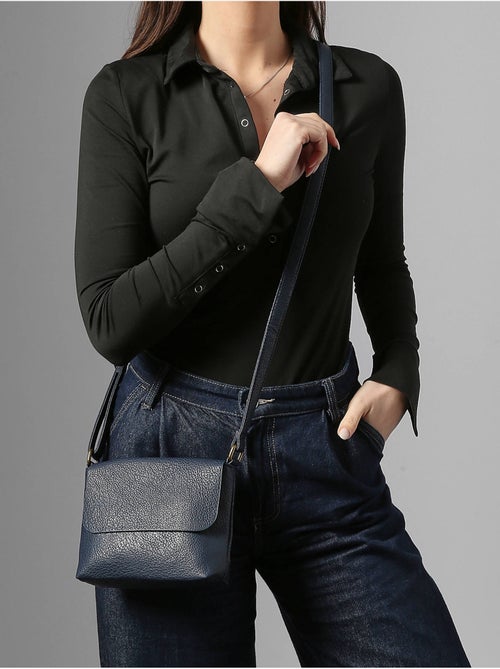 Sac bandoulière soft mandoline toile enduite - Kiabi Sac bandoulière soft mandoline toile enduite - Kiabi