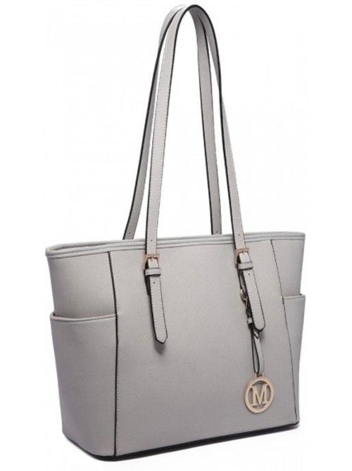 Sac cabas cuir pu imperméable longues anses 35x15x28 cm - miss lulu - Kiabi Sac cabas cuir pu imperméable longues anses 35x15x28 cm - miss lulu - Kiabi