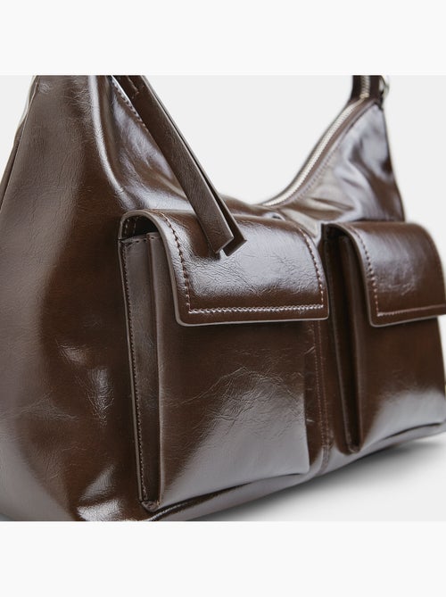 Sac modèle hobo avec poches avant Bata - Kiabi