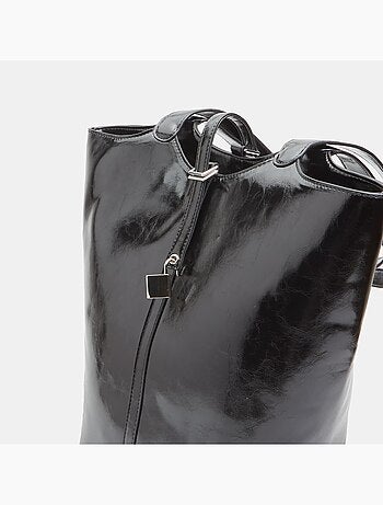 Sac modèle shopper effet cuir brillant