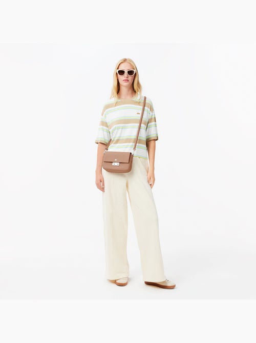 Sac rabat Daily City Lacoste NF4757DZ Taupe - Kiabi Sac rabat Daily City Lacoste NF4757DZ Taupe - Kiabi