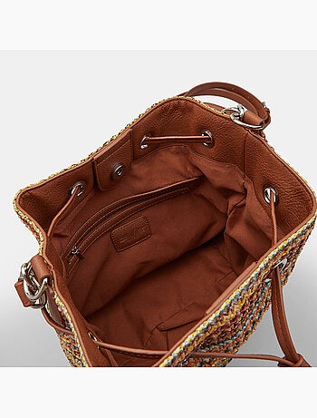 Sac seau en rafia