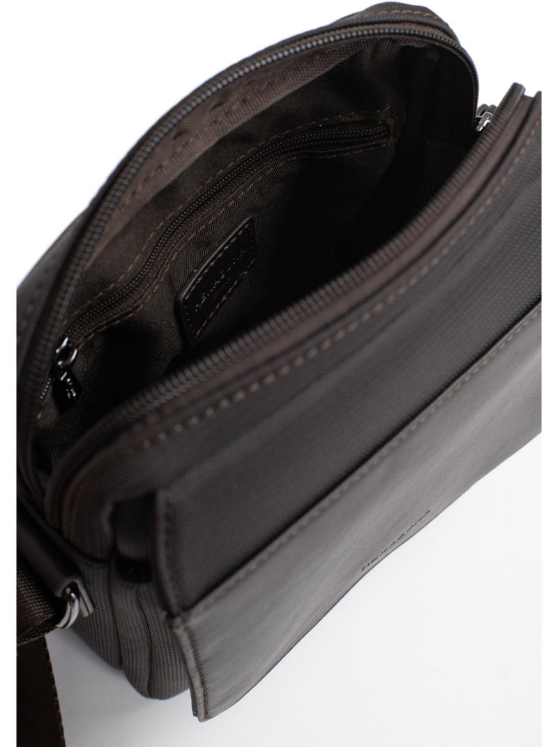 Sacoche TRAVEL LIGHT Marron foncé - Kiabi
