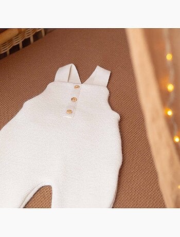 Salopette en maille pour bébé