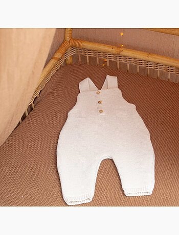 Salopette en maille pour bébé