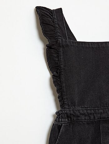 Salopette en jean avec volants