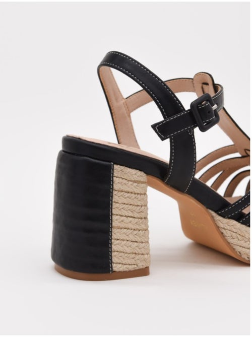 Sandale à Talons Matériau Synthétique Montevita - Kiabi Sandale à Talons Matériau Synthétique Montevita - Kiabi