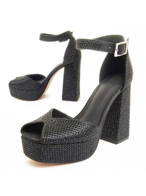 Sandale à Talons Matière Synthétique Et Textile Montevita - Kiabi