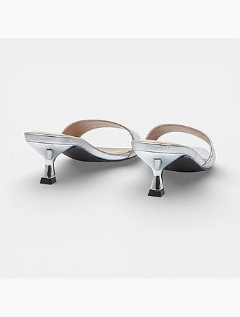 Sandale avec talon Bata