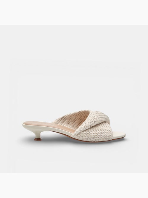 Sandale avec talon Bata - Kiabi