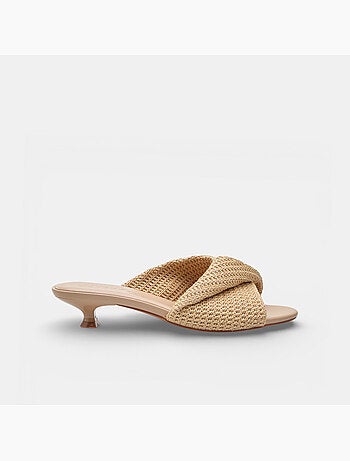 Sandale avec talon bata