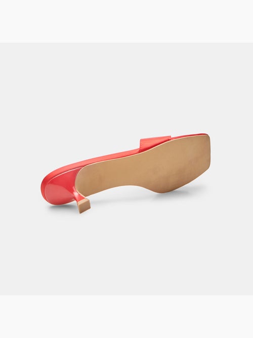 Sandale avec talon Bata - Kiabi