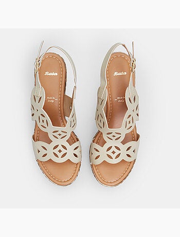 Sandale avec talon compensé de 8 cm BATA