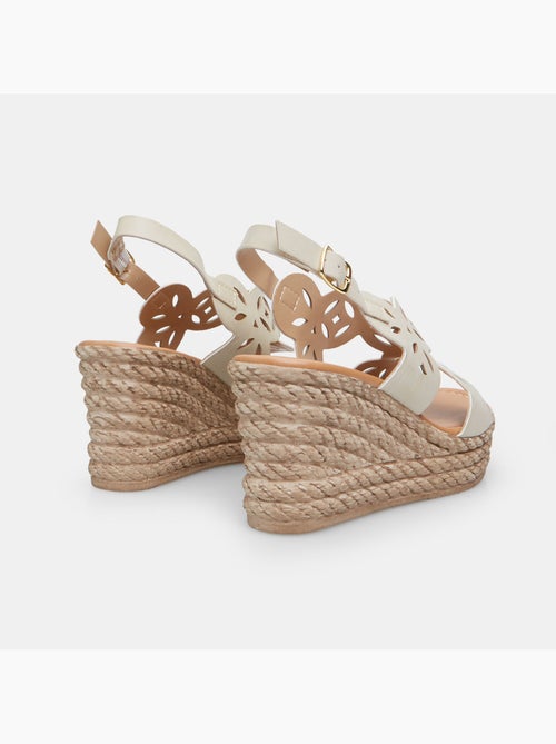 Sandale avec talon compensé de 8 cm BATA - Kiabi