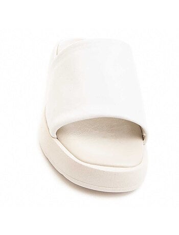 Sandale basse cuir naturel wikers