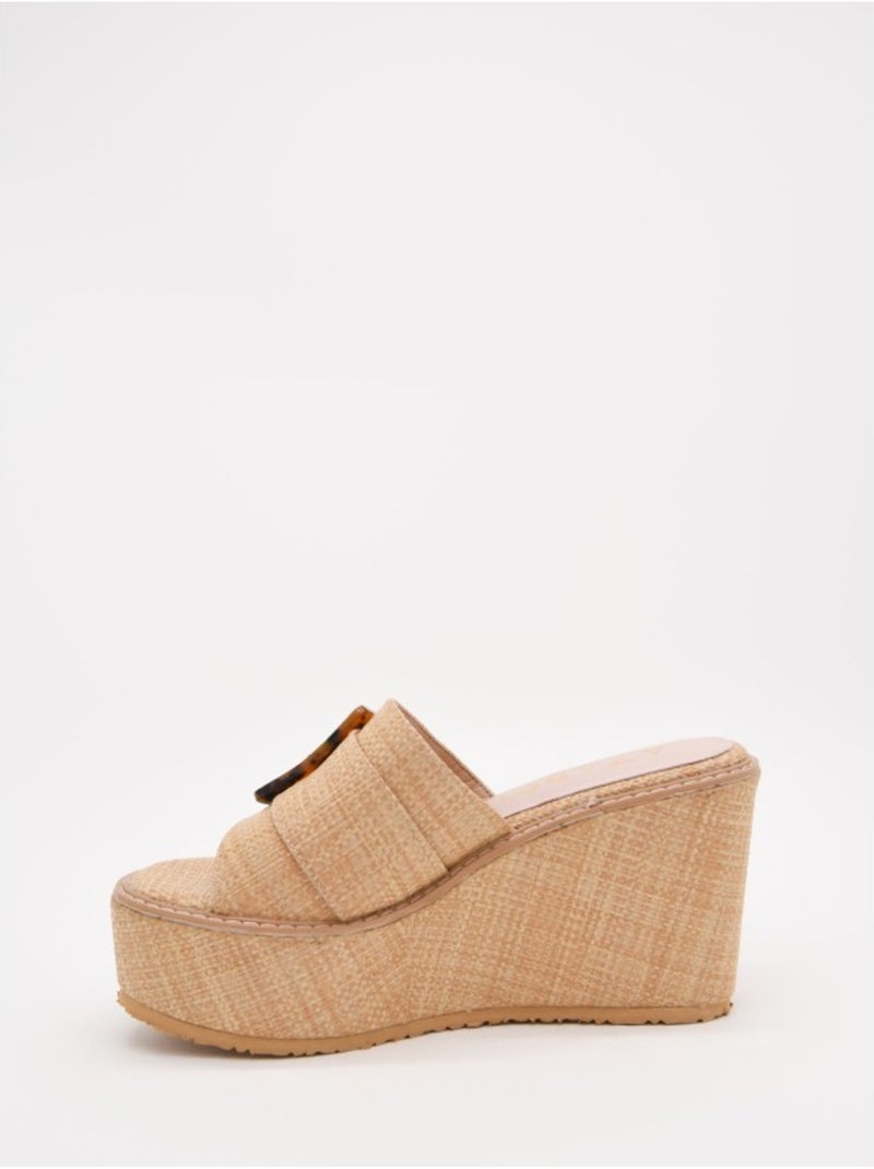 Sandale Compensée Matériau Synthétique Montevita Beige - Kiabi