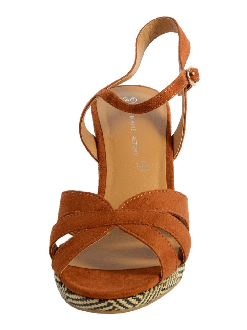 Sandale Compensee The Divine Factory QL3928 Camel - Kiabi