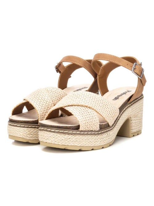 Sandale décontractée à talon avec boucle - Kiabi