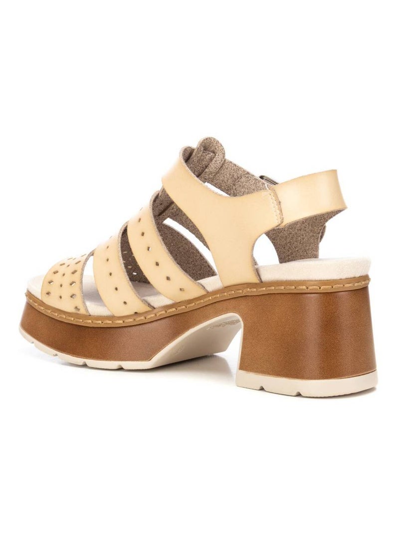 Sandale décontractée à talon avec boucle Beige - Kiabi