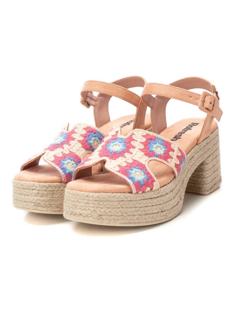 Sandale décontractée à talon avec boucle Crème - Kiabi