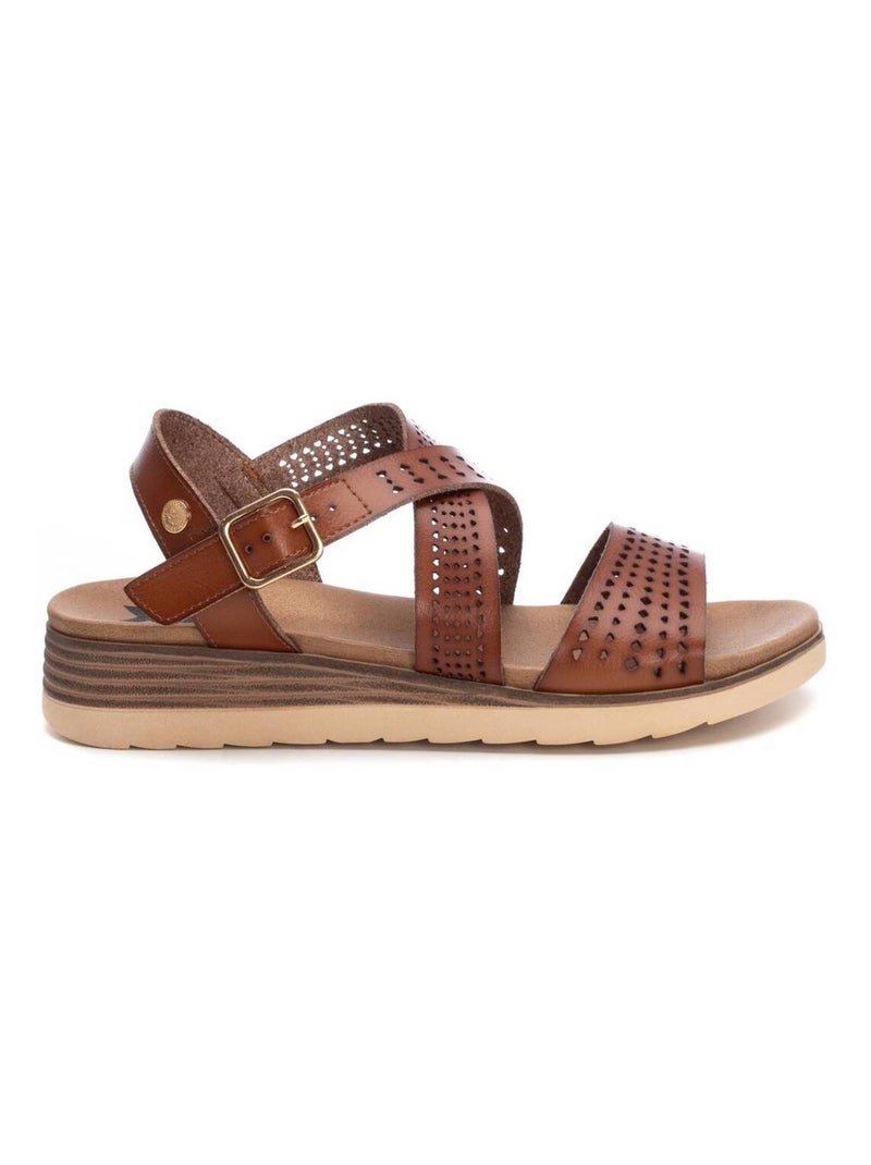 Sandale décontractée boucle Camel - Kiabi
