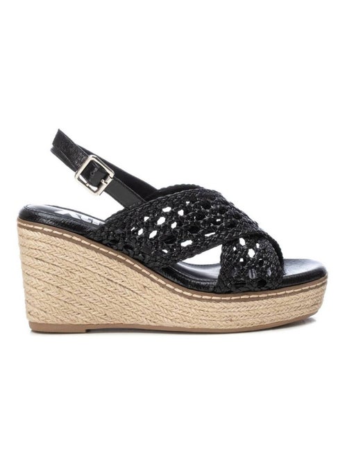 Sandale décontractée coin avec boucle - Kiabi