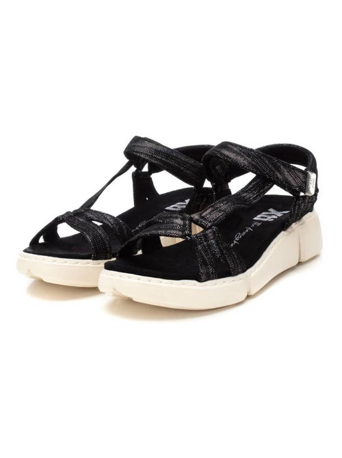 Sandale décontractée fermeture adhérente - Kiabi Sandale décontractée fermeture adhérente - Kiabi