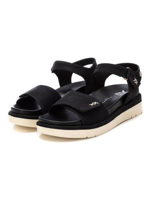 Sandale décontractée sangle réglable - Kiabi Sandale décontractée sangle réglable - Kiabi