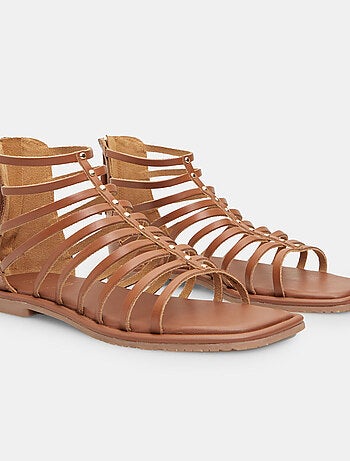 Sandale en cuir BATA