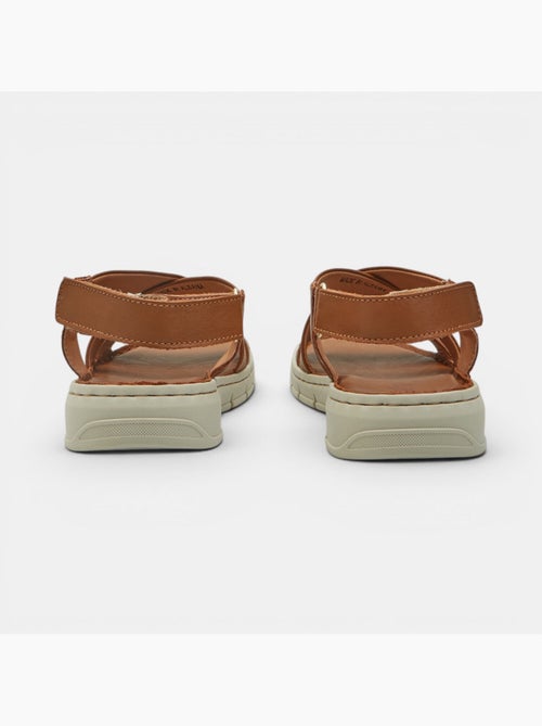 Sandale en cuir Bata - Kiabi Sandale en cuir Bata - Kiabi
