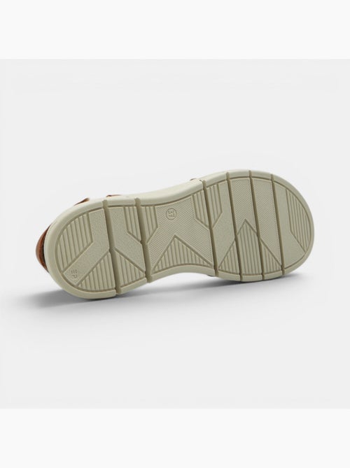 Sandale en cuir Bata - Kiabi Sandale en cuir Bata - Kiabi