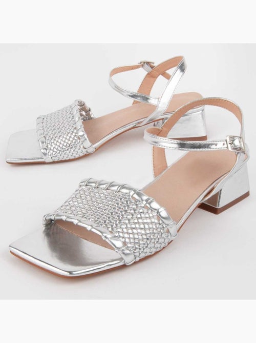 Sandale ? Talons Mat?riau Synth?tique Montevita - Kiabi Sandale ? Talons Mat?riau Synth?tique Montevita - Kiabi