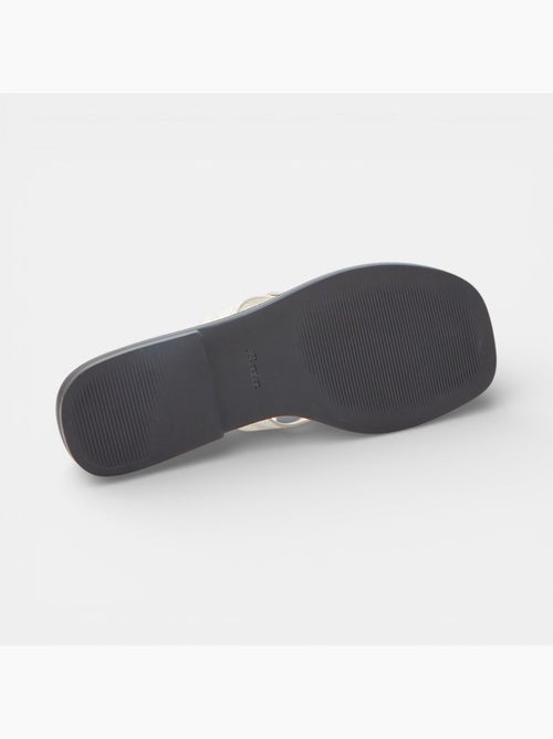 Sandale tongs plate Bata - Kiabi