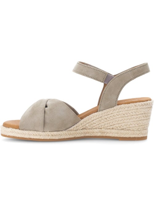 Sandales - en cuir velours - Kiabi