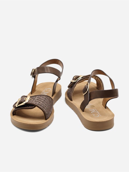 Sandales à boucle - C M - Kiabi