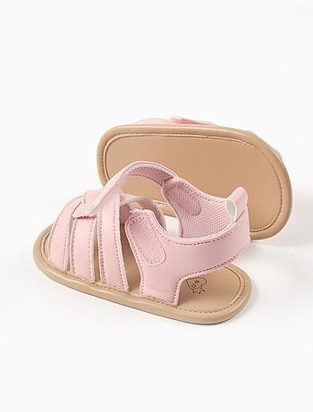 Sandales à bout ouvert et brides croisées