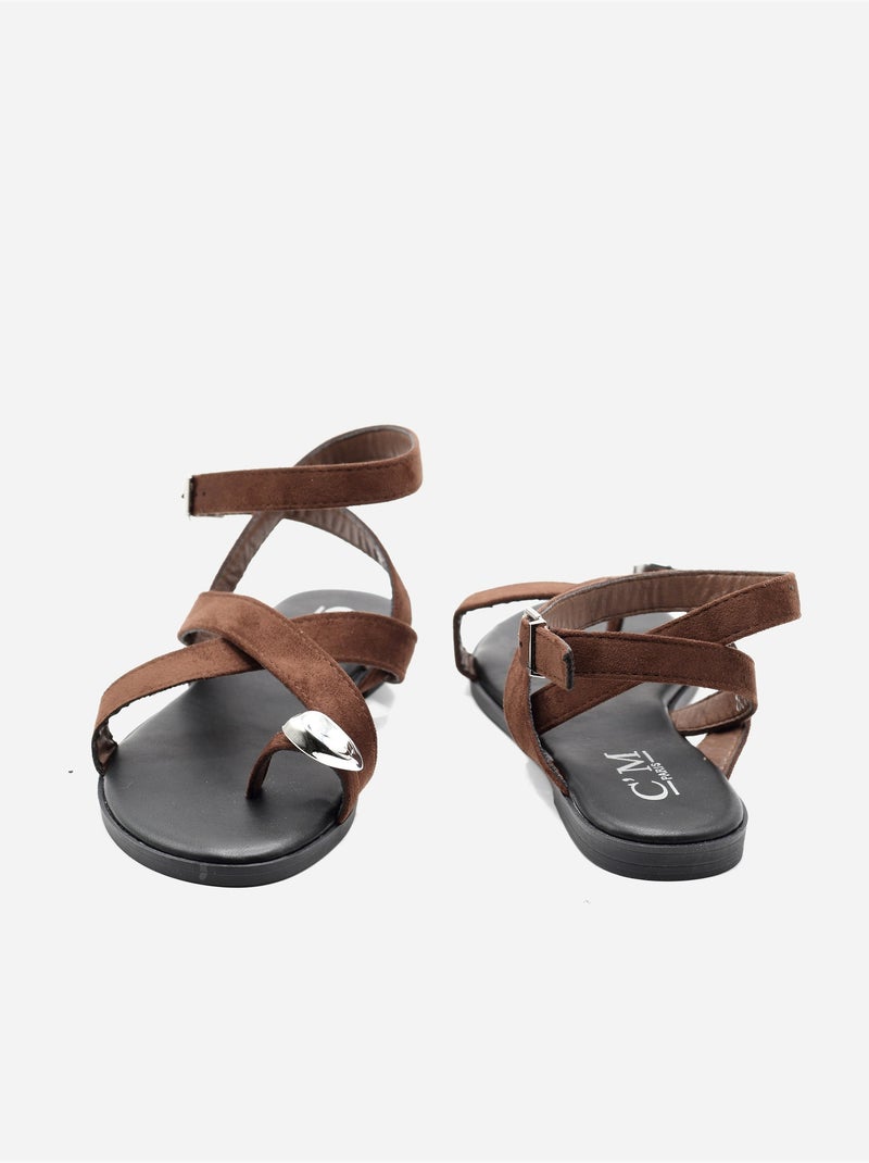 Sandales à brides croisées - C M Marron - Kiabi