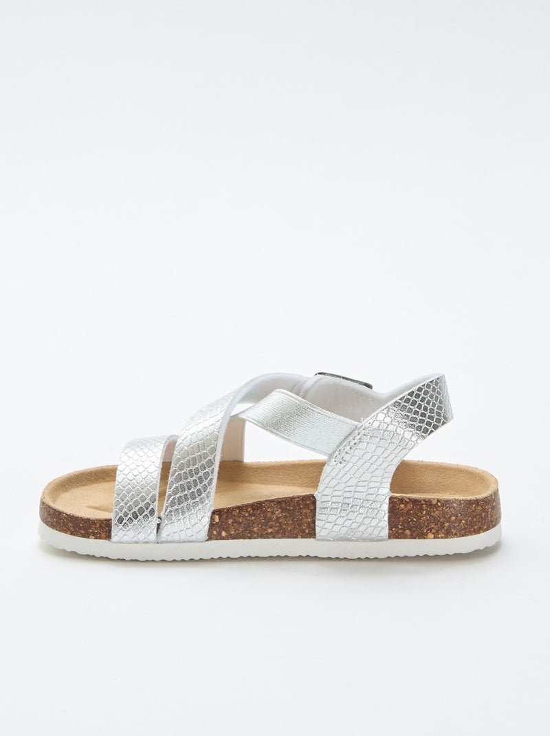 Sandales à brides croisées Gris - Kiabi