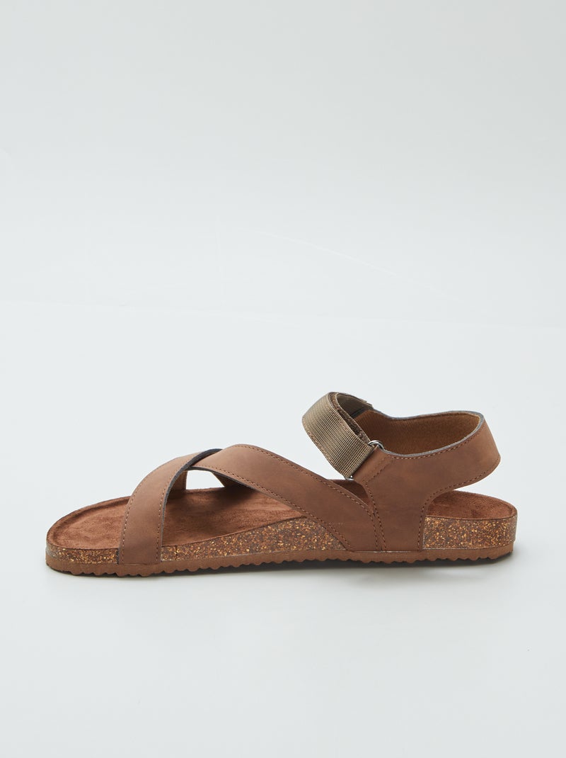 Sandales à brides croisées Marron - Kiabi