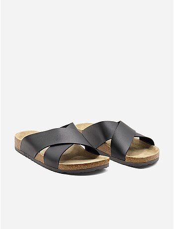 Sandales à brides croisées