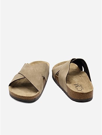 Sandales à brides croisées