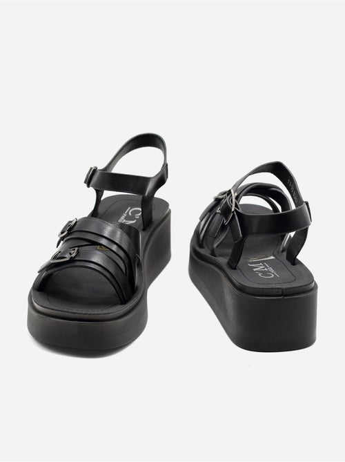 Sandales à brides multiples - Kiabi