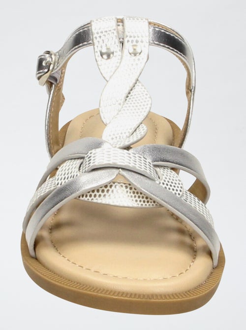 Sandales à brides tressées - Kiabi