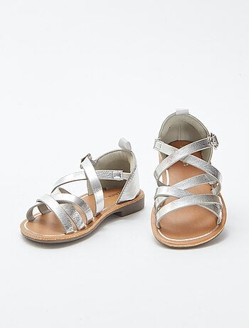 Sandales à multiples brides