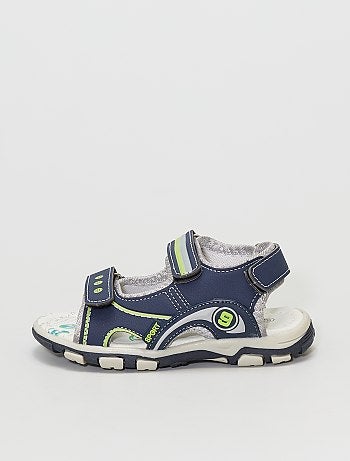 sandale garcon taille 25