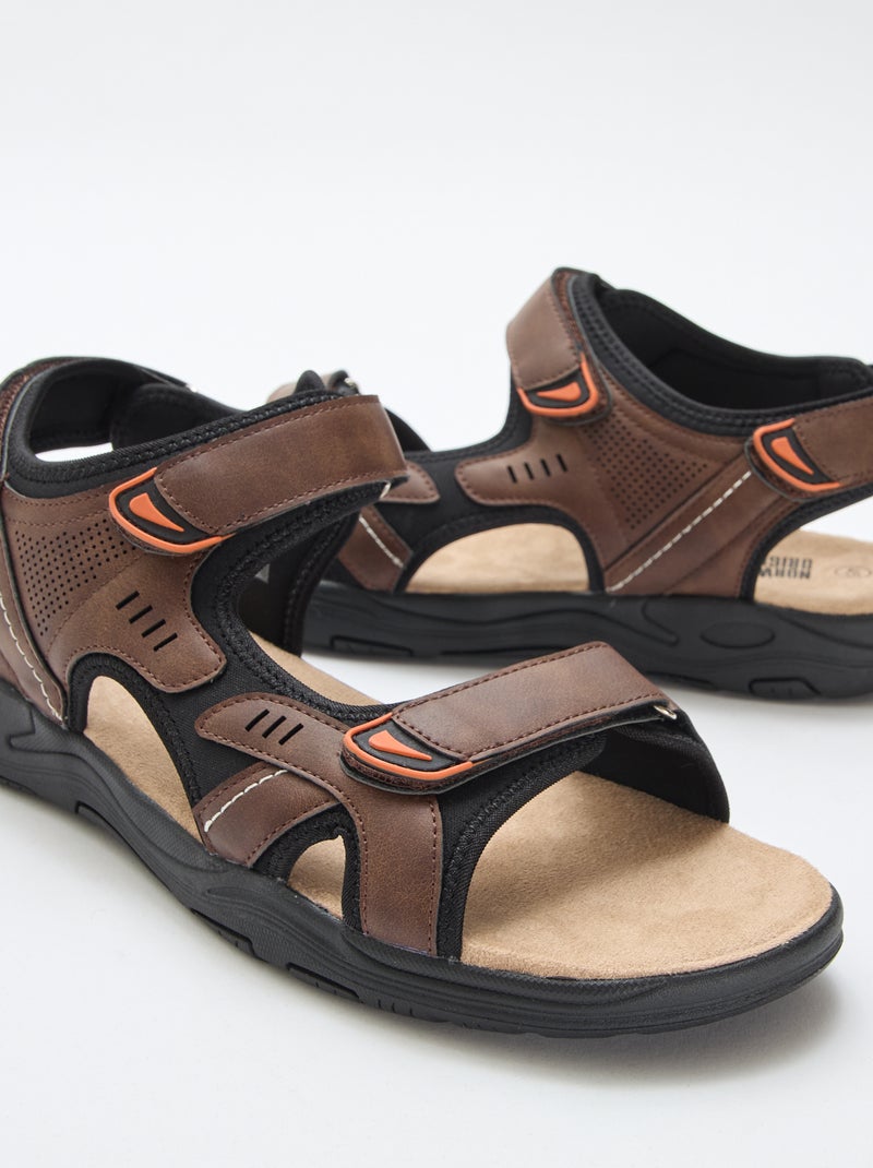 Sandales à scratch tricolore Marron - Kiabi