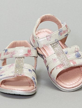 Sandales à scratchs