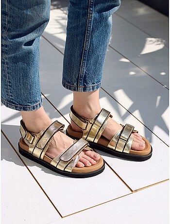 Sandales à scratchs en cuir